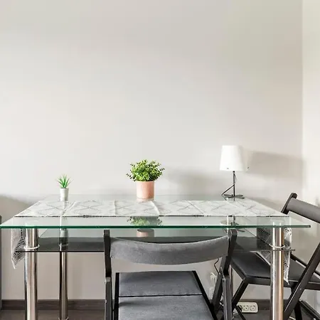 Lovely 1 Bedroom Flat - Gazdagret Apartmán *