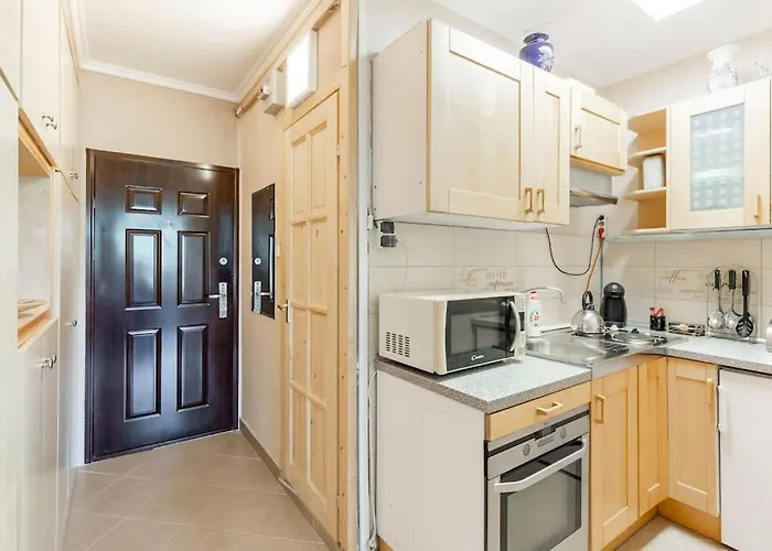 Lovely 1 Bedroom Flat - Gazdagret * בודפשט