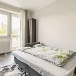 Lovely 1 Bedroom Flat - Gazdagret Apartment Budapest